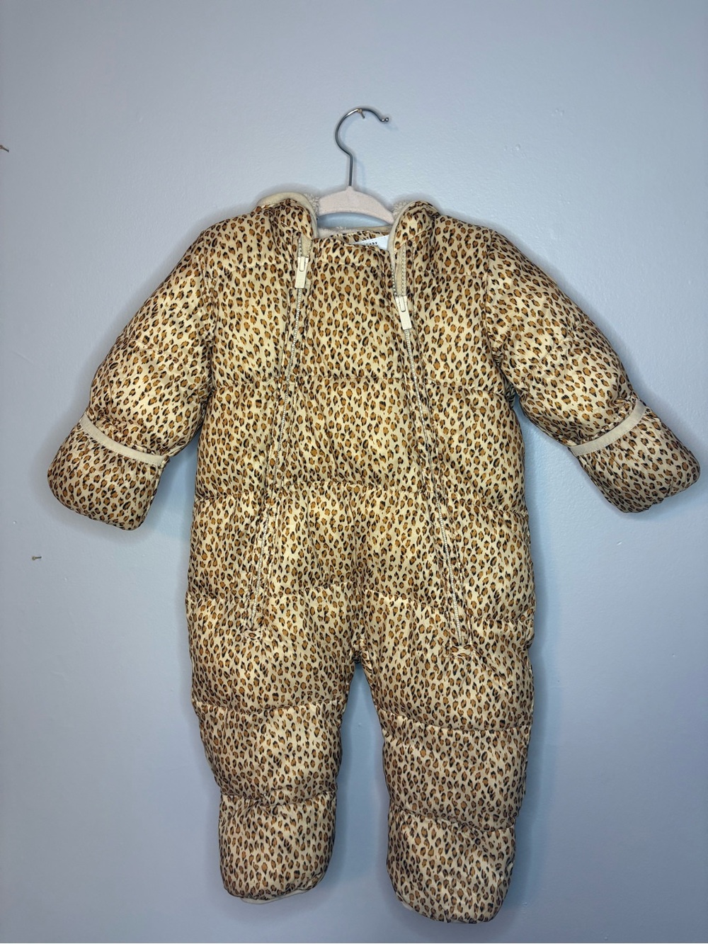 GAP Leopard-Print Puffer One-Piece in Cream and Brown (Primaloft insulation)